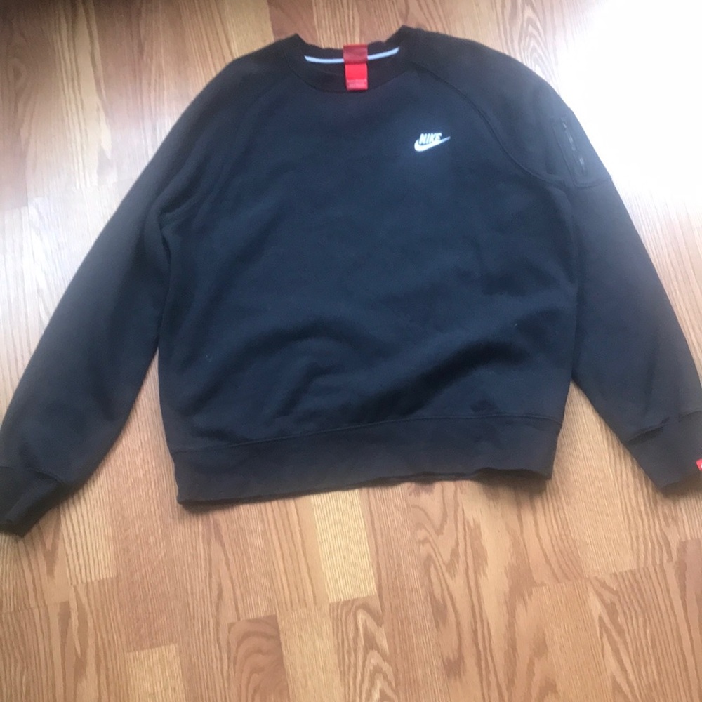 Nike Men's Black Sweater